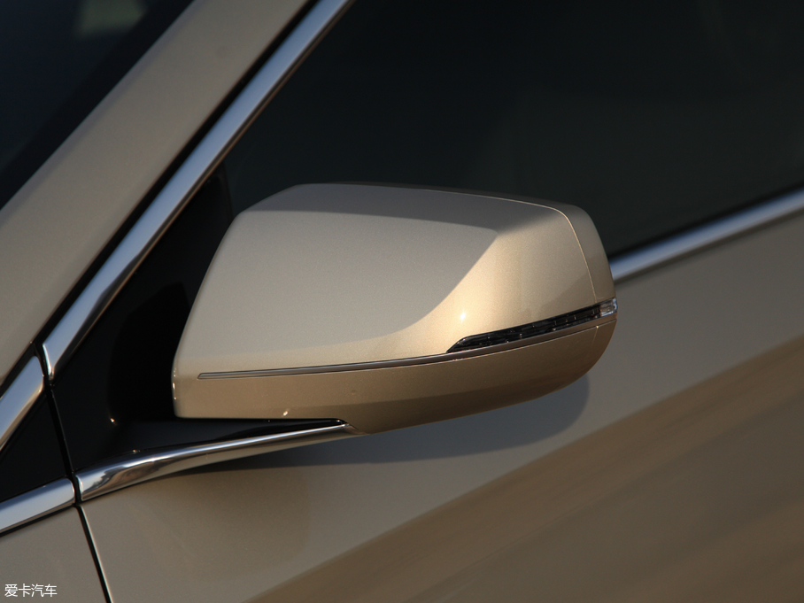 2018��P������XTS 28T ��Ӣ��