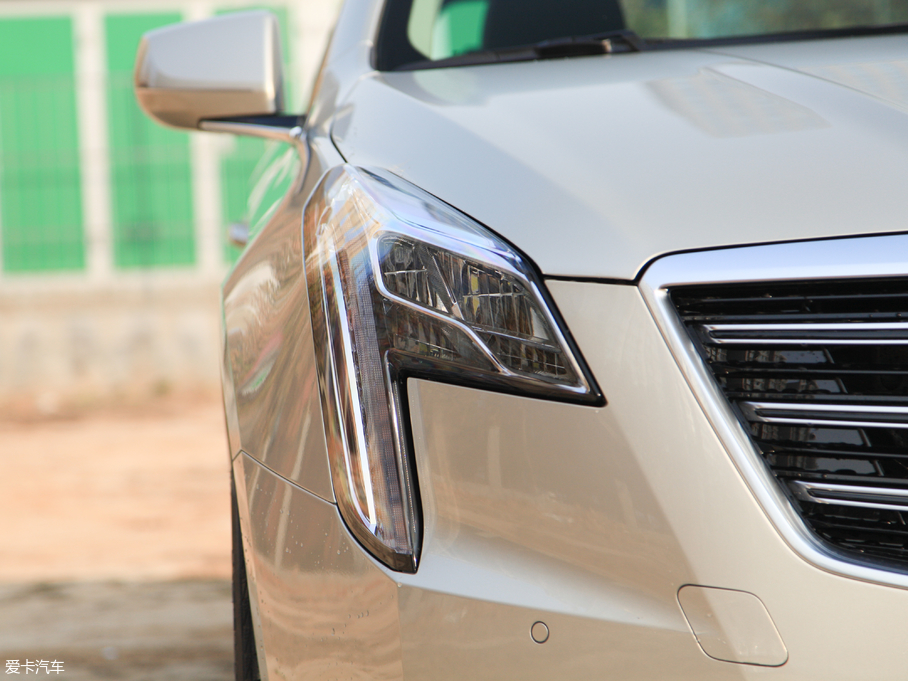 2018��P������XTS 28T ��Ӣ��