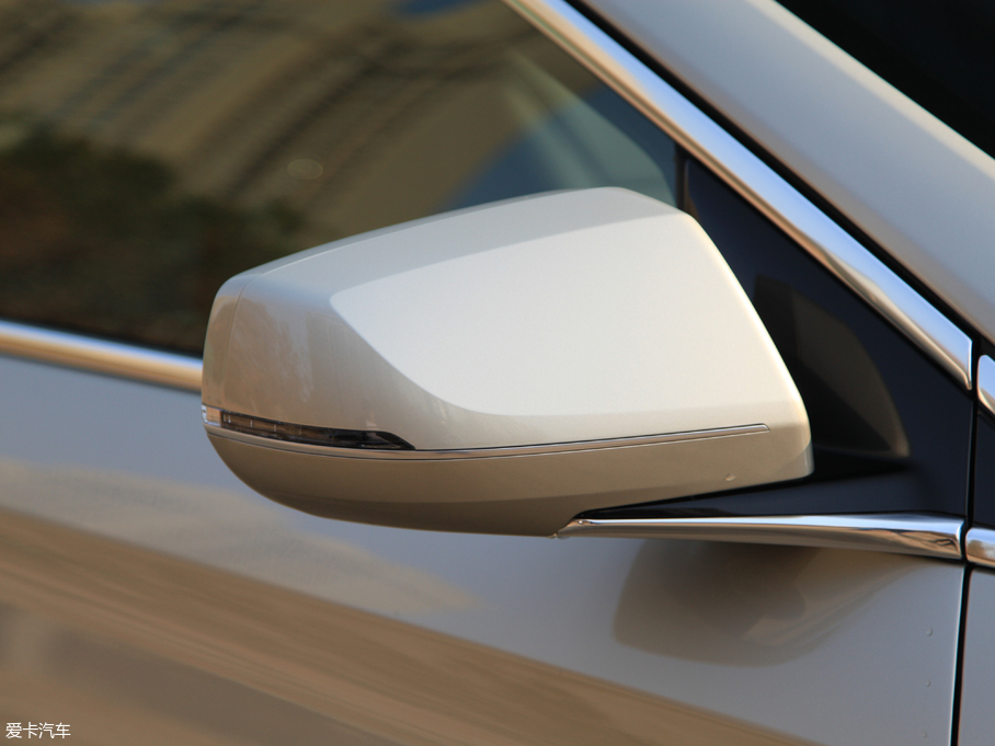 2018��P������XTS 28T ��Ӣ��