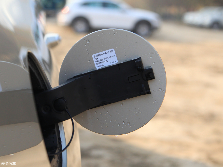 2018��P������XTS 28T ��Ӣ��