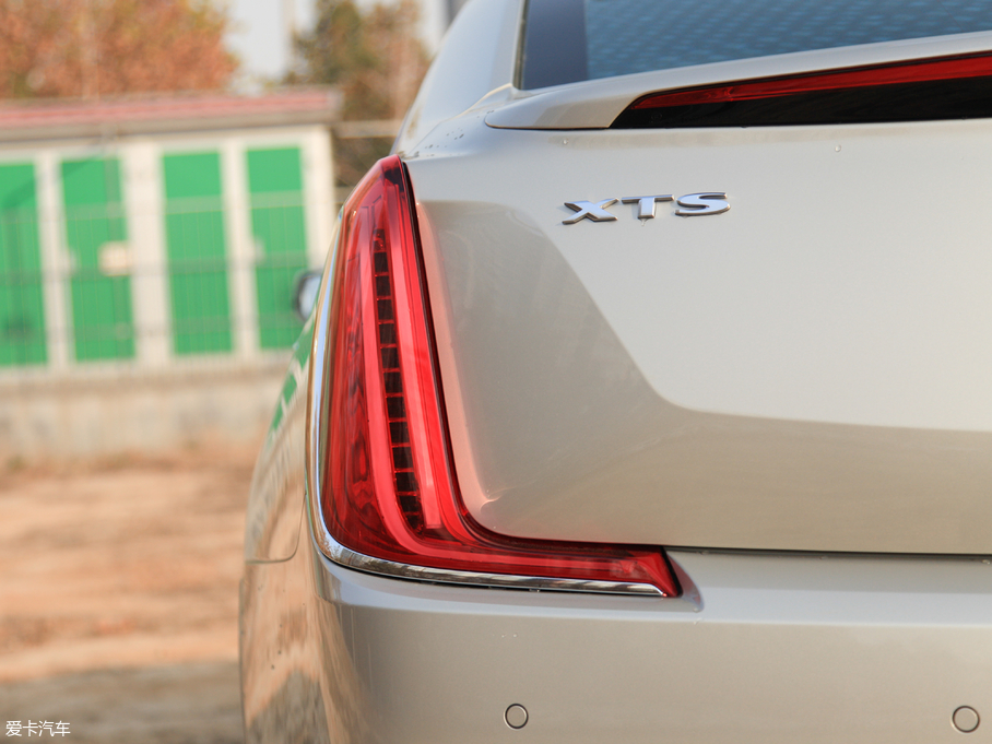 2018��P������XTS 28T ��Ӣ��