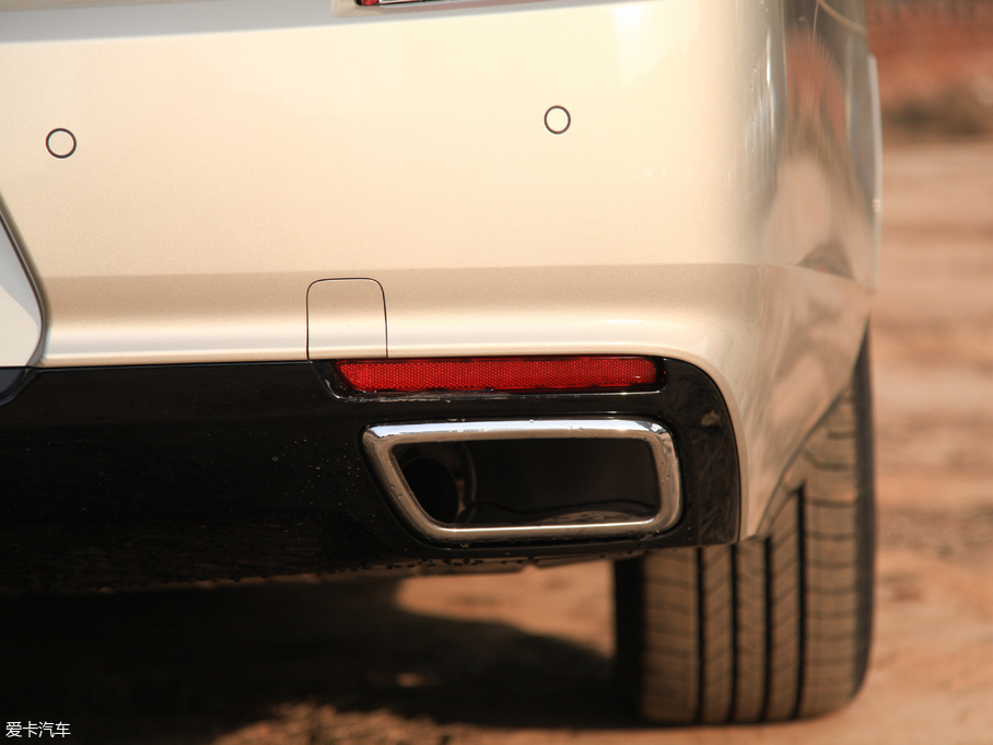 2018��P������XTS 28T ��Ӣ��