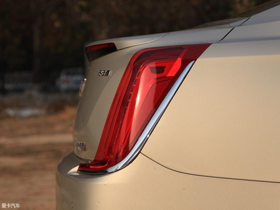 2018��P������XTS 28T ��Ӣ��