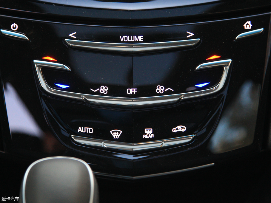 2018��P������XTS 28T ��Ӣ��