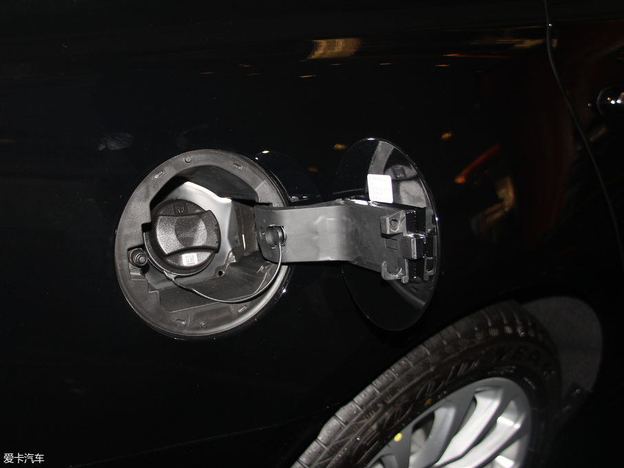 2018��P������XTS 28T ���g��