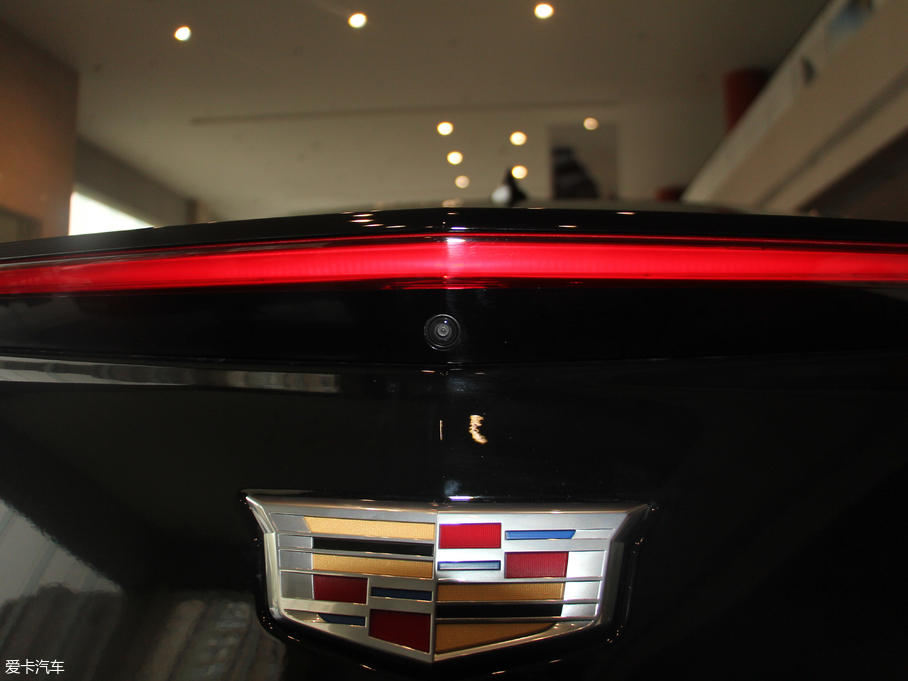 2018��P������XTS 28T ���g��