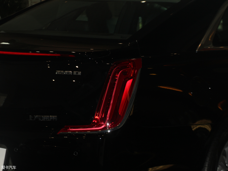 2018��P������XTS 28T ���g��