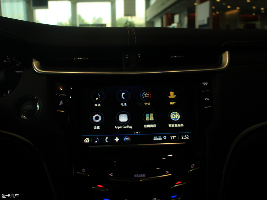 2018��P������XTS 28T ���g��