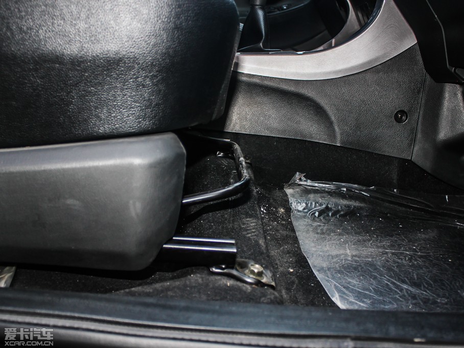 2013ԴA380 1.6L 5TքӺA