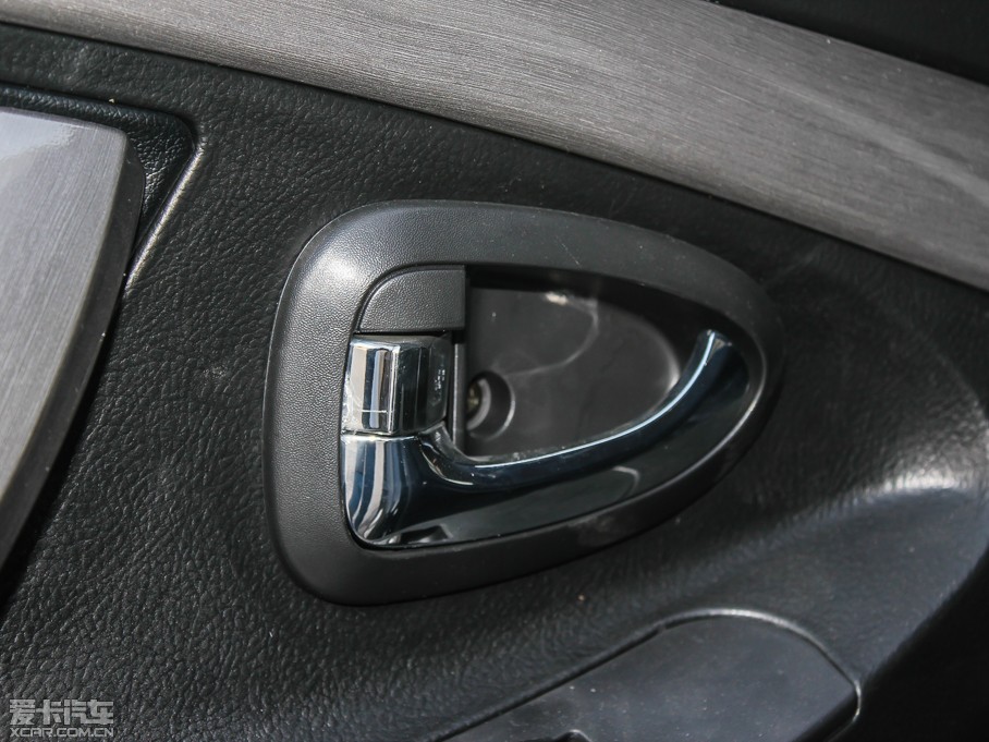 2013ԴA380 1.6L 5TքӺA