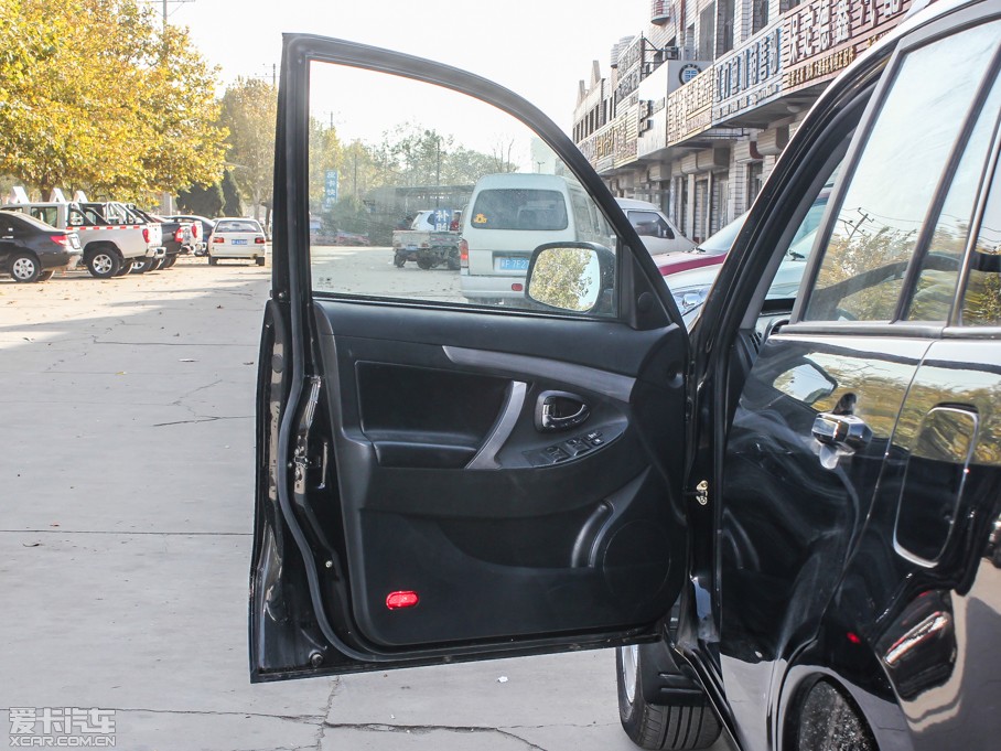 2013ԴA380 1.6L 5TքӺA