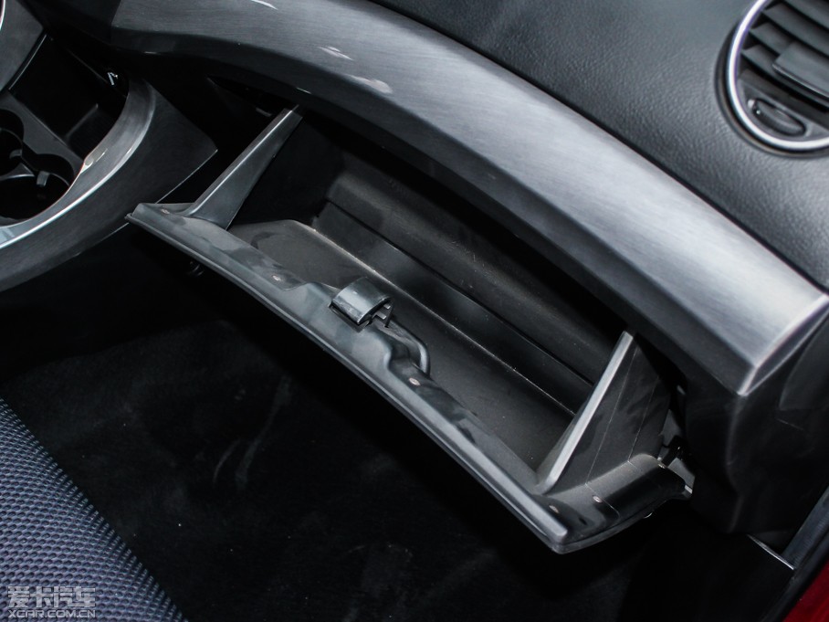 2013ԴA380 1.6L 5Tք(dng)m