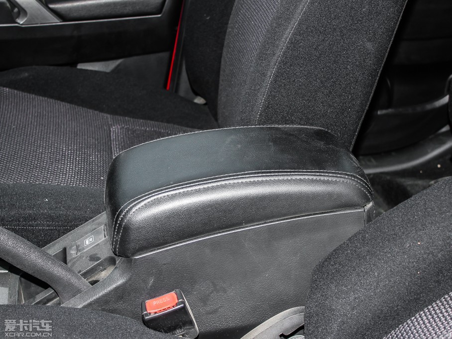 2013ԴA380 1.6L 5Tքm