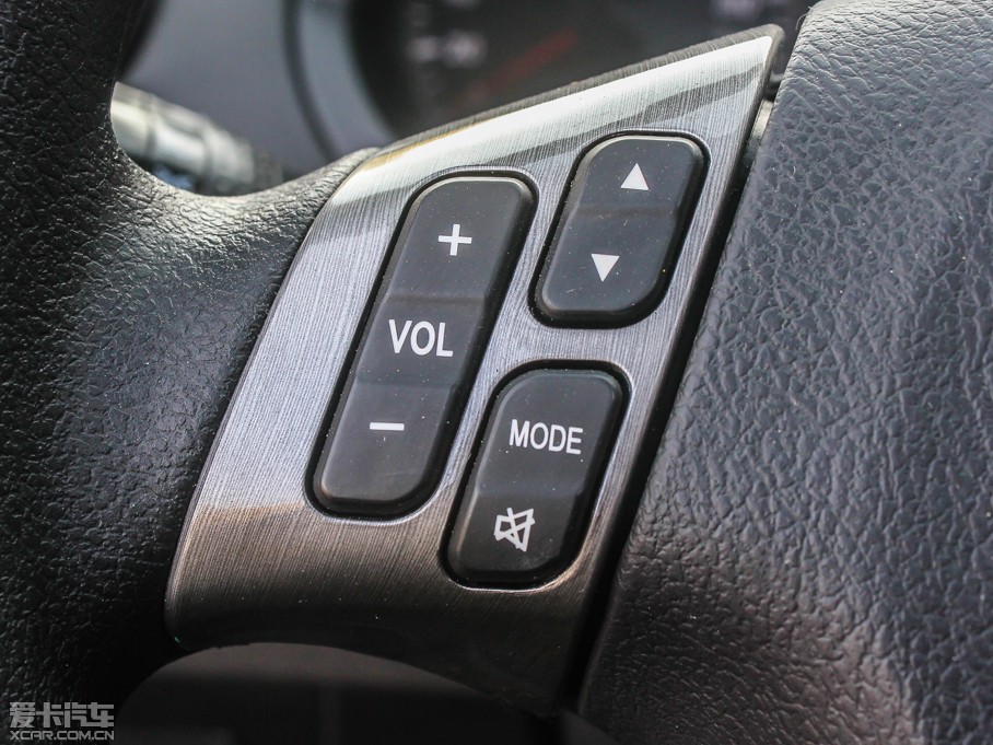 2013ԴA380 1.6L 5TքӺA