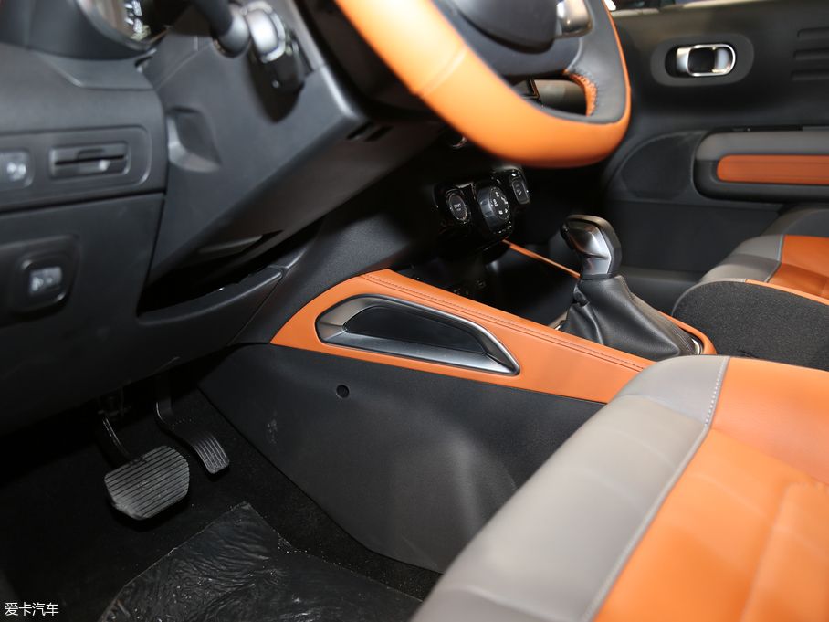 2018 C4 AIRCROSS 350THP Ԅӻ(lin)W(wng)