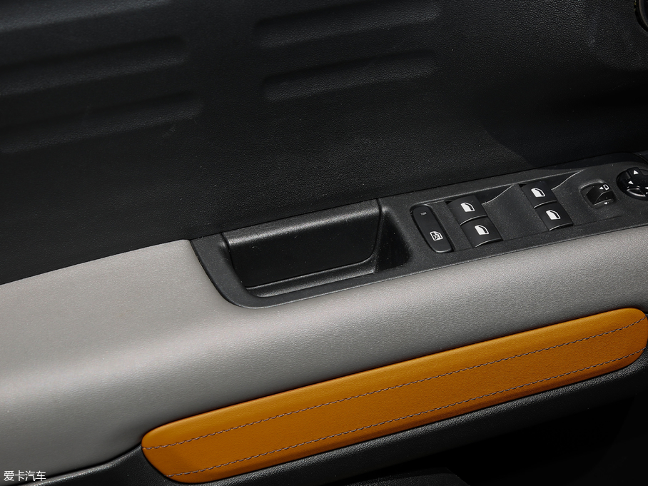 2018 C4 AIRCROSS 350THP ԄӻW