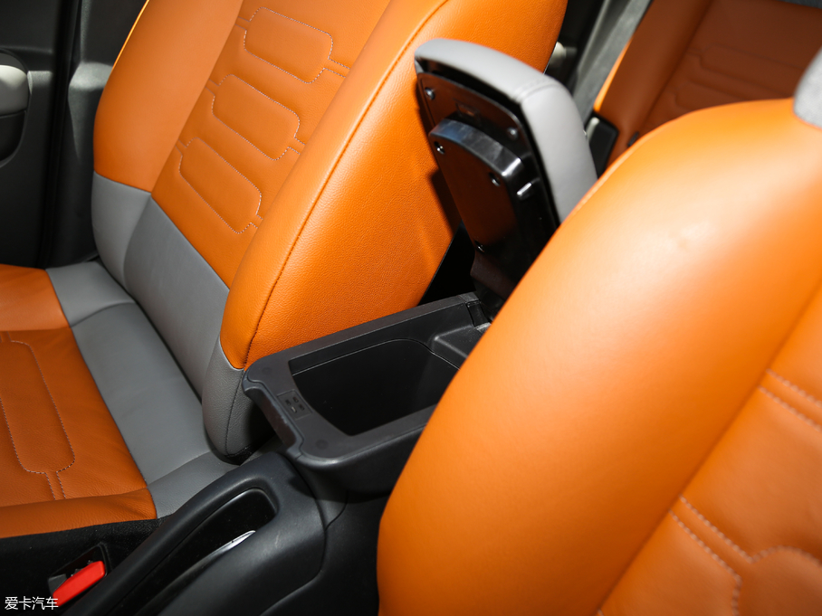 2018 C4 AIRCROSS 350THP ԄӻW