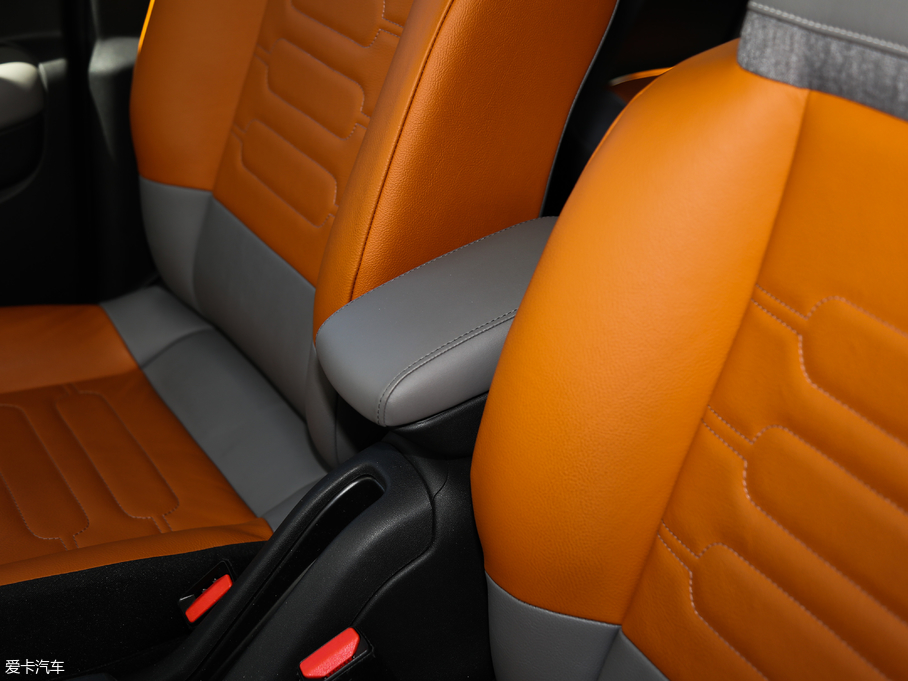 2018 C4 AIRCROSS 350THP Ԅӻ(lin)W(wng)