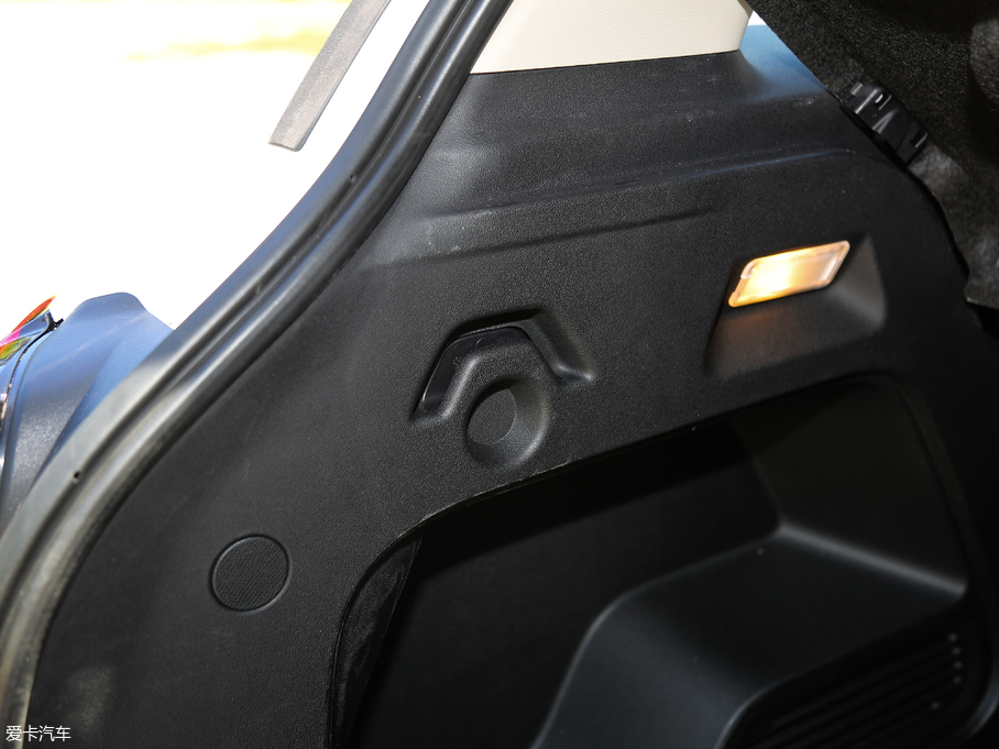 2018 C4 AIRCROSS 350THP ԄӻW