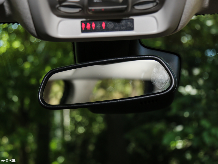 2018 C4 AIRCROSS 350THP Ԅӻ(lin)W(wng)