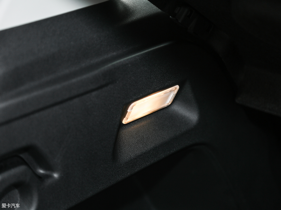 2018 C4 AIRCROSS 350THP Ԅ(dng)(lin)W(wng)