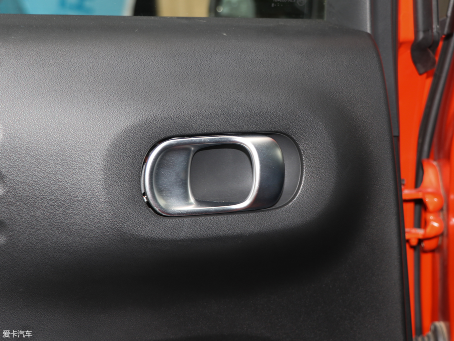 2018 C4 AIRCROSS 350THP Ԅӻ(lin)W(wng)ǰ