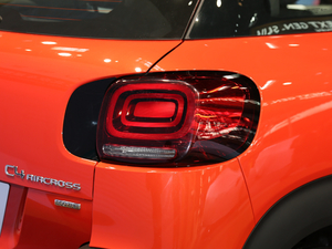 2018350THP ԄӻW ^