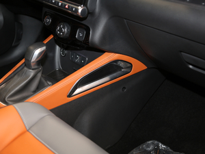 2018350THP ԄӻW g