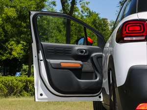 2018350THP ԄӻW {λ܇T