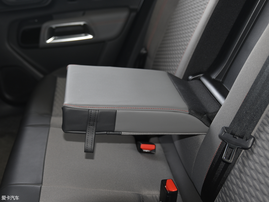 2018 C5 AIRCROSS 350THP (l)