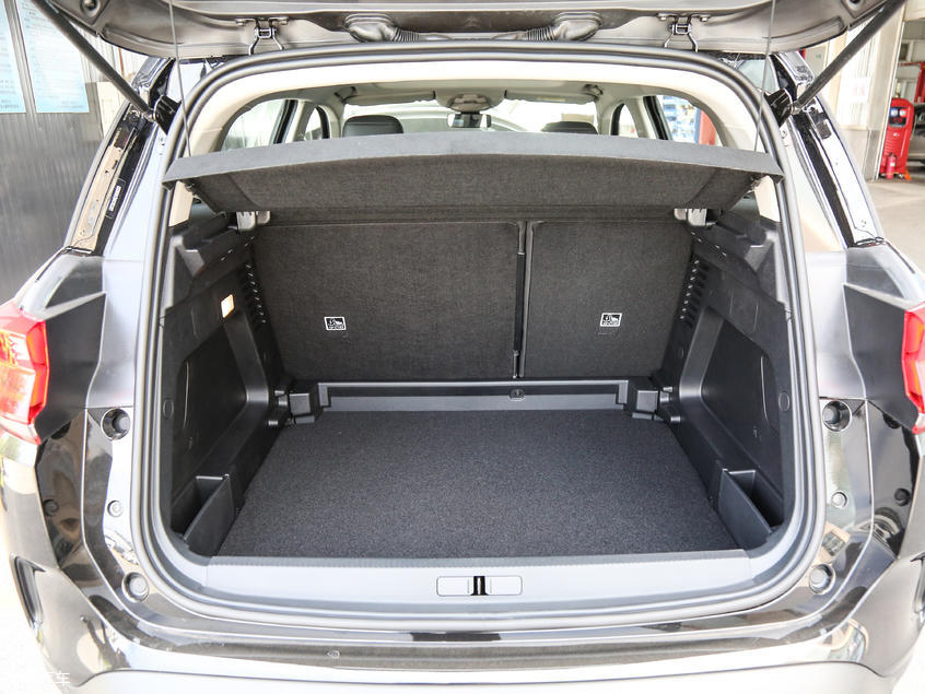 東風雪鐵龍2018款天逸 C5 AIRCROSS