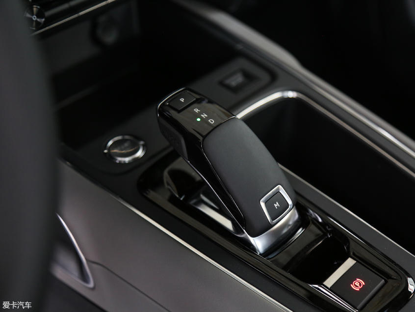 東風雪鐵龍2018款天逸 C5 AIRCROSS