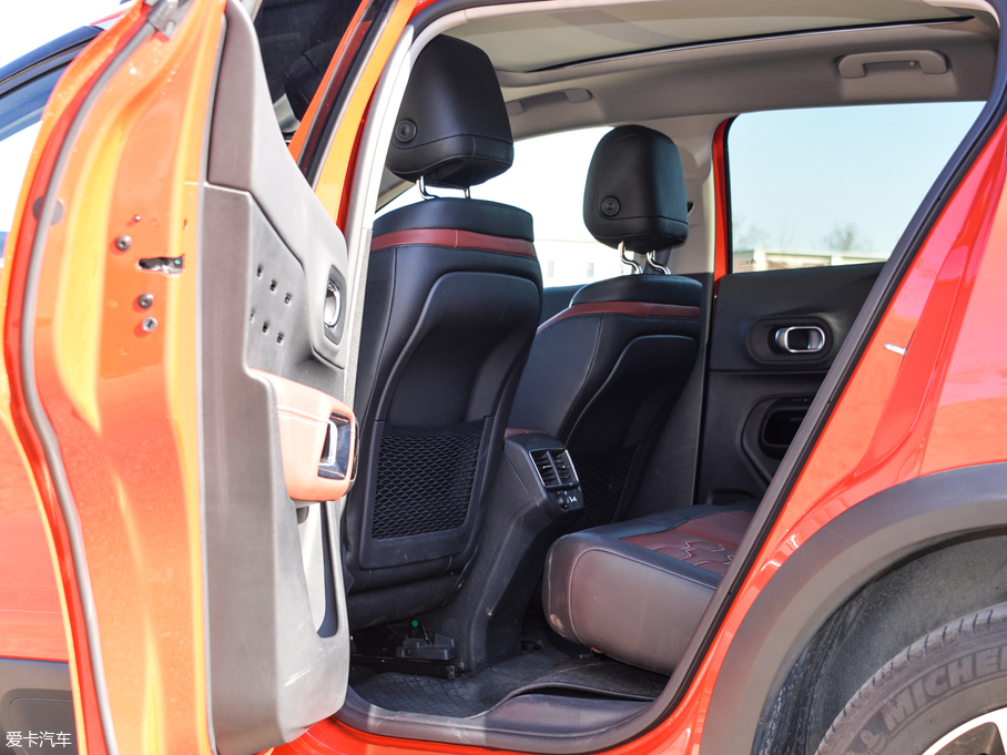 2019 C5 AIRCROSS 380THP Ş V