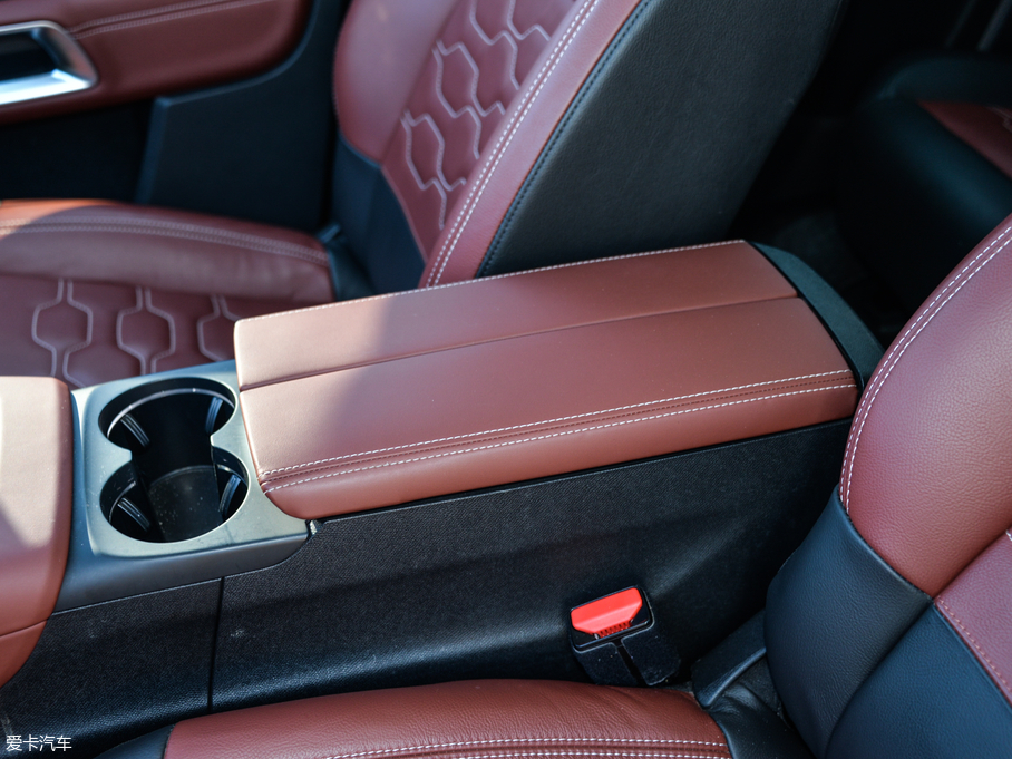 2019 C5 AIRCROSS 380THP Ş V