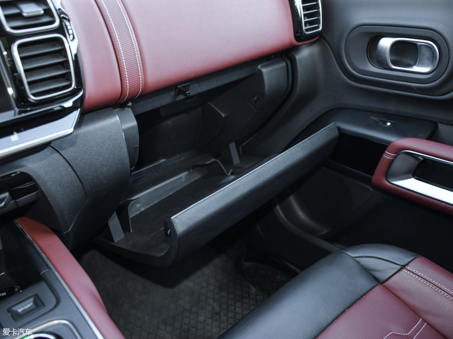 2019 C5 AIRCROSS 380THP Ş V