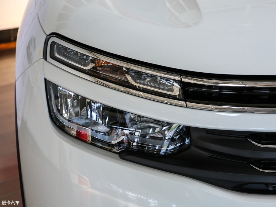 2019 C5 AIRCROSS 360THP  VI