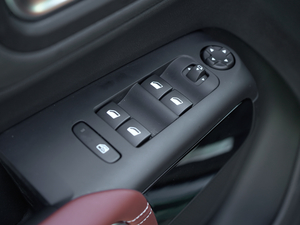 2019380THP Ş V {܇ƅ^	