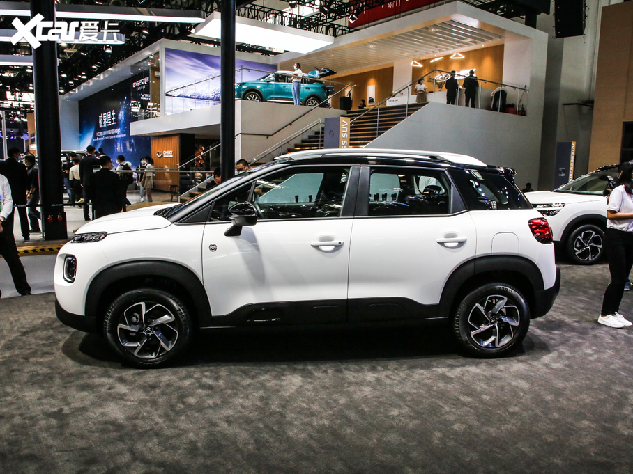 2020 C4 AIRCROSS C-Series