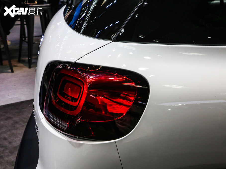 2020 C4 AIRCROSS C-Series