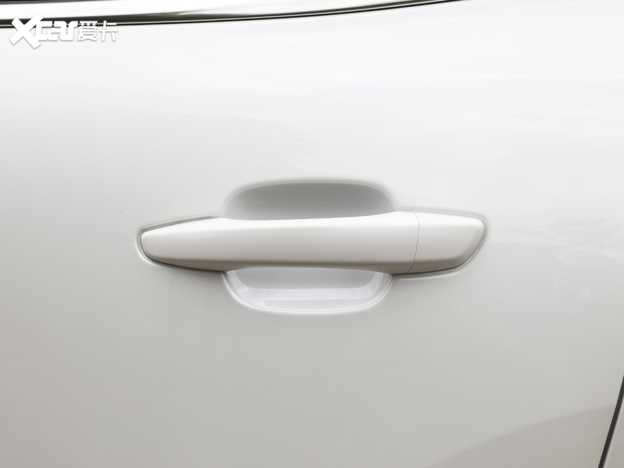 2020������ C5 AIRCROSS 360THP ������