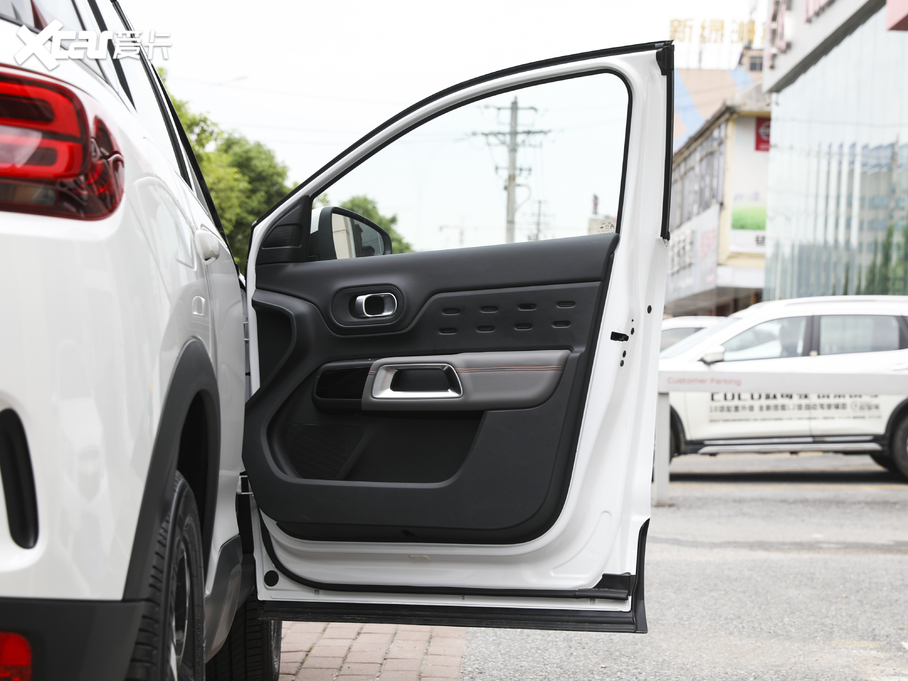 2020������ C5 AIRCROSS 360THP ������