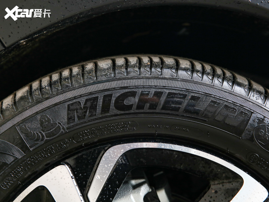 2020������ C5 AIRCROSS 360THP ������