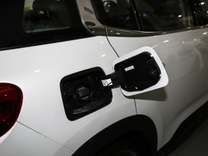 2020款1.6T 四驱插混悦享型 油箱盖