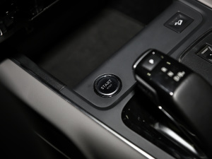 2020款1.6T 四驱插混悦享型 中控区