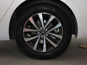 2021400THP m (x)(ji)^