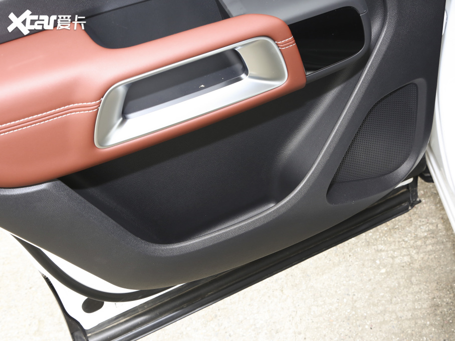 2021������ C5 AIRCROSS 400THP ������