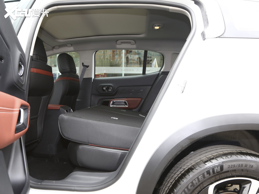 2021������ C5 AIRCROSS 400THP ������