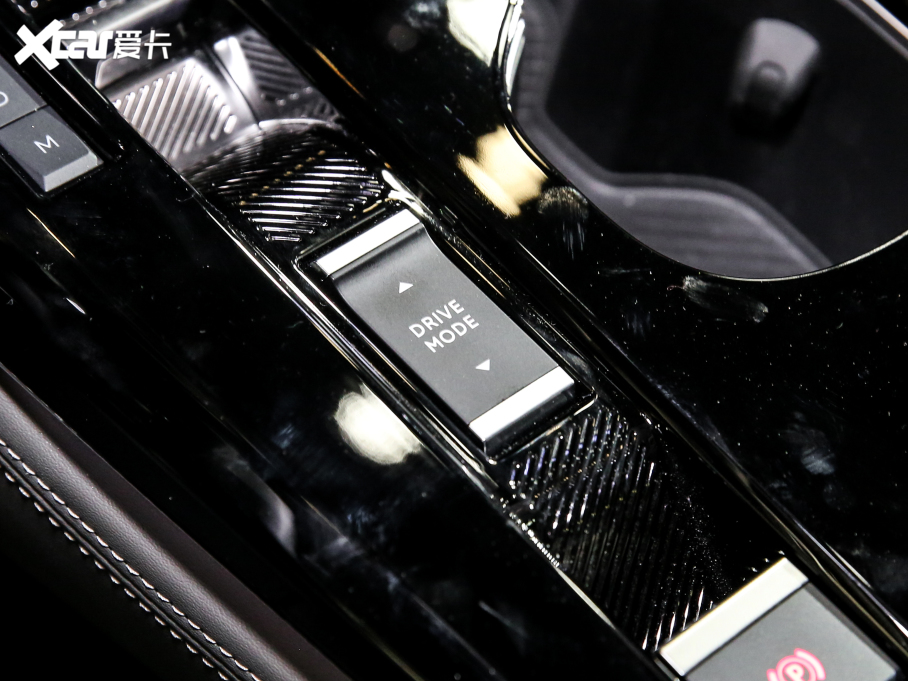 2021ِC5 X 1.6T ҫ