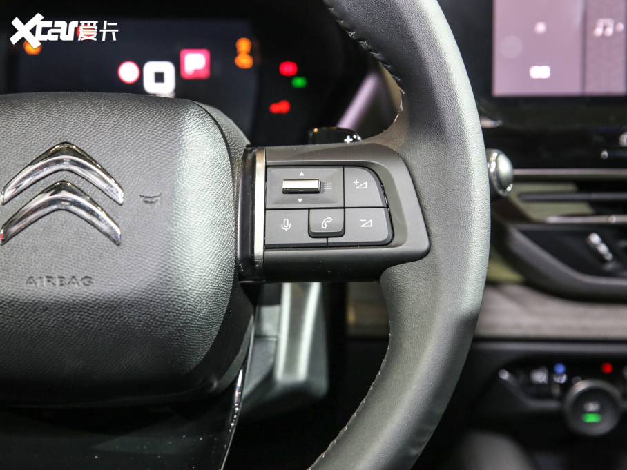 2021ِC5 X 1.6T ҫ