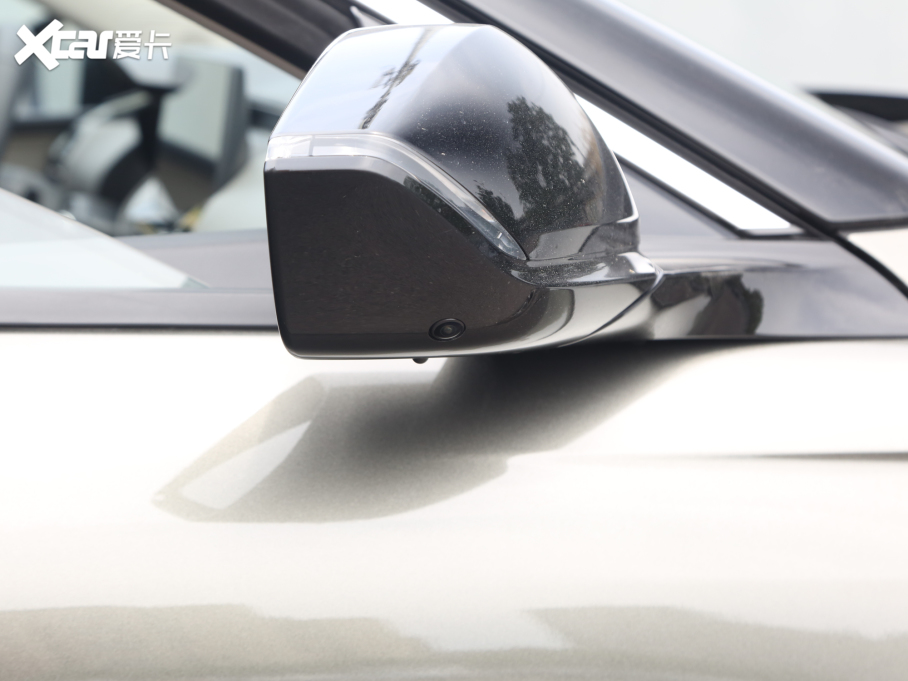 2021ِC5 X 1.6T ҫ